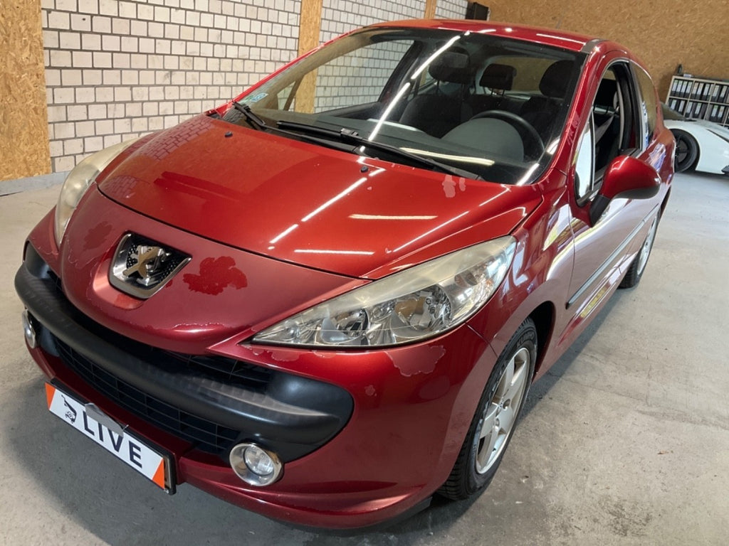 ARRIVAGE! PEUGEOT 207 1.4 - 75 CH URBAN MOVE / 4490€
